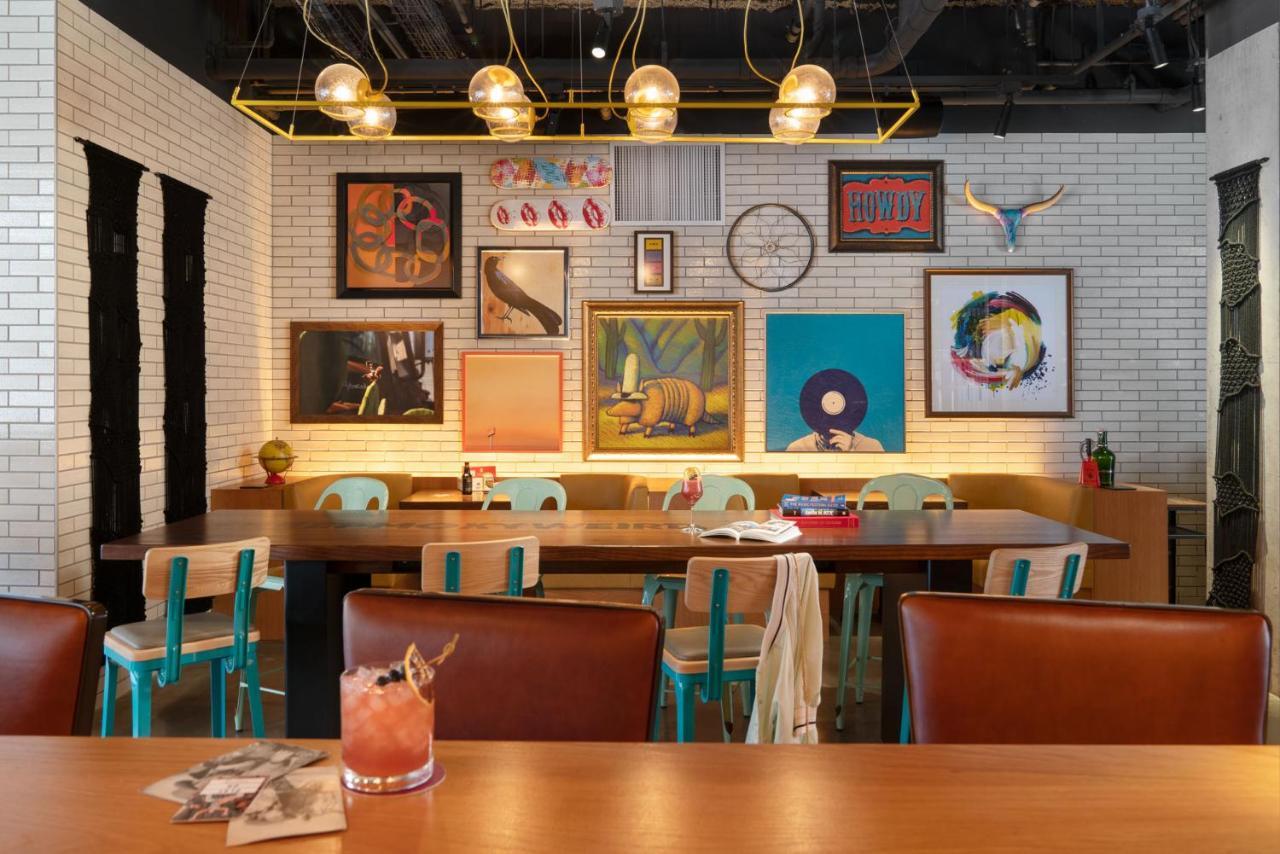 Moxy Austin - University Екстериор снимка